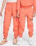 NIKE Club Fleece Jogginghose Kinder 643 - lt wild mango/orange pulse S (128-137 cm)