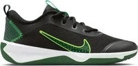 Nike DM9027-012, NIKE Omni Multi-Court Hallenschuhe Kinder 012 - black/fir-green
