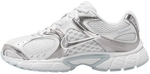 NIKE V5 RNR Sneaker Damen 112 - white/metallic silver-mtlc platinum 36