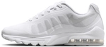 NIKE Air Max Invigor Sneaker Damen 100 - white/metallic silver 36.5