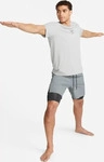 Nike DV9334-084, NIKE Dri-FIT Unlimited 7" 2in1 Shorts Herren 084 - smoke grey/dk
