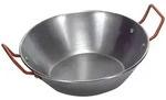 Polierte, Tiefe Pfanne Mit Griffen 40 Cm.