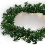 Weihnachtsgirlande Mit K&uuml;nstlicher Tanne - 810 Cm / 100 Led - Deko Lichterkette Mit