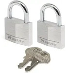 Set Mit 2 Aluminium-vorh&auml;ngeschl&radic;&part;ssern Mit Schl&uuml;ssel, Master Lock, 30 Mm Lang