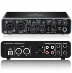 Behringer Umc204hd