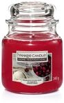 Yankee Candle Duftkerze Mittleres Glas Cherry Vanilla 340 G, Rot