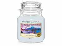 Yankee Candle - Majestic Mount Fuji Medium Jar 411G