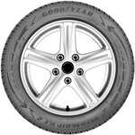 GOODYEAR Winterreifen 530448 195/65 R15 95T