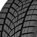 GOODYEAR Winterreifen 581421 235/65 R18 110V