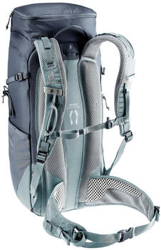 Deuter Trail 24 (2024) black/shale – Airstripes System verlagert Gewicht auf die Hüfte