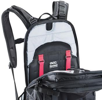 Evoc FR Trail 20L M/L blackline – Praktische Ausstattung für jede Situation
