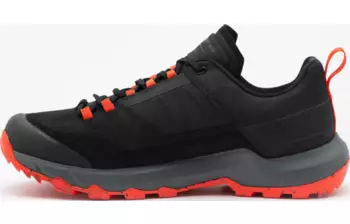 Quechua Wanderschuhe wasserdicht MH500 schwarz