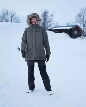 Fjällräven Nuuk Parka W (86369) deep forest – Hochwertige Materialien und durchdachtes Design