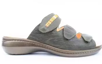 Think Orthopädische Schuhe grün