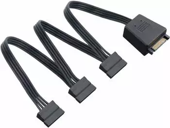 SilverStone CP06-L SATA-Stromkabel 1-zu-3, 2x 2200&mu;F Kondensatoren (SST-CP06-L)