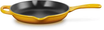 Le Creuset Brat- und Servierpfanne Signature in nectar (23 cm / 17,5 cm)