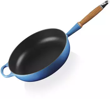 Le Creuset Signature Sautépfanne mit Holzgriff 28 cm azure