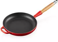 Le Creuset Bratpfanne 24cm m. Holzgriff kirschrot Guss