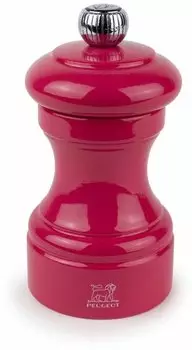 Peugeot Manual pepper mill in candy pink lacquered wood 10 cm