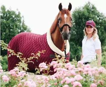 Kentucky Horsewear Turnierdecke 160g bordeaux rot / orange 130