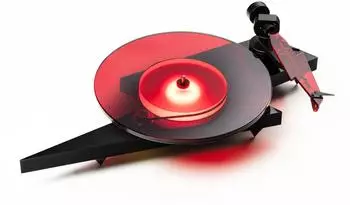 Pro-Ject AC/DC Turntable