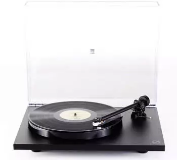 Rega Planar 1 2021 mit RB110 incl. Carbon MM-System schwarz Rega Planar 1 2021 mit RB110 incl. Carbon MM-System schwarz