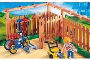 Playmobil Citylife-Modernes Wohnen PKW- und Gerätestellplatz (4280)