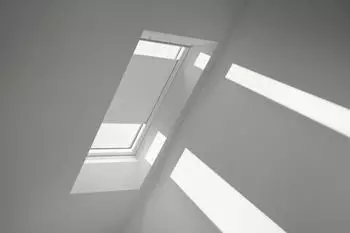 Velux Wabenplissee Uni weiß, 94x118cm PK06), GGU,Manuell,weiße Schiene