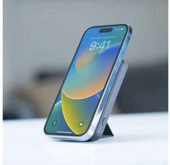 Xlayer MagFix Pro 2-in-1 Powerbank mit Standfuß 5.000 mAh Schwarz – Vielseitige Ladefunktionen für maximale Flexibilität