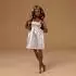 Barbie Basics Model 09 Sammler-Modepuppe, brünett, goldenes Kleid (JJX28)