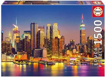 Educa Manhattan at night (18466)
