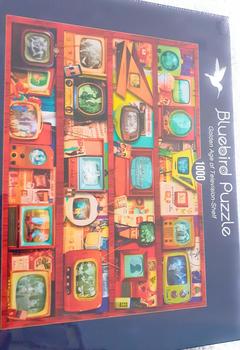 Bluebird Puzzle Golden Age of Television-Shelf (1000 Teile)
