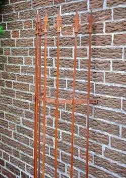 Kuheiga Rankgitter Metall halbrund f&uuml;r Wand 180cm rost