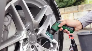 Bosch Elektro-Reinigungsbürsten-Set Universal Brush Badezimmer – Effektive Reinigung mit dem Bosch Elektro-Reinigungsbürsten-Set Universal Brush Badezimmer