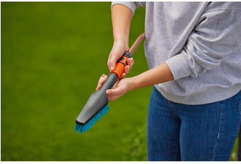 Gardena Cleansystem Handbürste hard 18844-20 – Effiziente Reinigung mit der Gardena Cleansystem Handbürste hard 18844-20