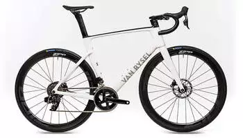 Van Rysel RCR-R CF Sram Rival AXS