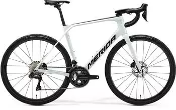 Merida Scultura Endurance 8000 2025