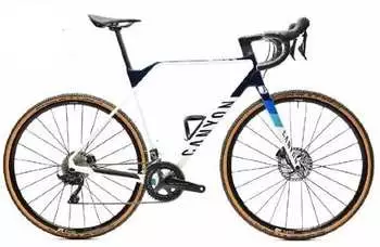 Canyon Inflite CF SL 7