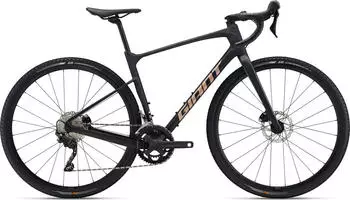 Giant Revolt Advanced 3 (2022) carbon