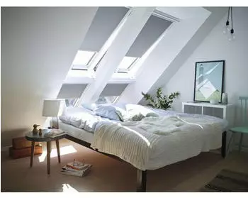Velux Verdunkelungsrollo Uni Grau 0705 134x140 cm (808) GGL Manuell – Perfekte Verdunkelung für Ihr Dachfenster