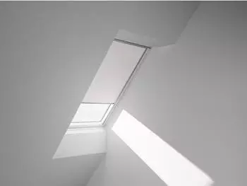 Velux Verdunkelungsrollo Uni Weiß 1025 78x160 cm (MK10) GGU – Hochwertige Materialien und Verarbeitung