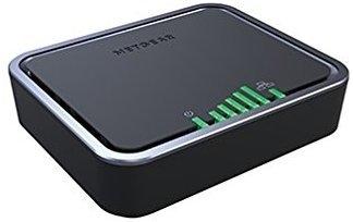 Netgear LB1111 - GSM, HSPA+, LTE - Gigabit-WAN - PoE - Micro-SIM Kartenslot (LB1111-100EUS)