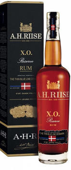 A.H. Riise XO Reserve The Thin Blue Line 40% 0,7l + Geschenkbox