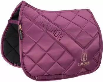 Eskadron Schabracke Bicross Mattgloss wildberry Warmblut Dressur