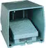 Schneider Electric Harmony XPE Fußschalter Metall blau 1-stufig 2Ö+2S IP66 mit Schutzhaube (XPEM311)