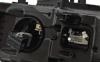 Hella Hauptscheinwerfer 1EX 012 102-951