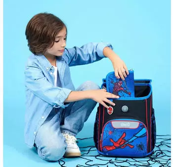 Scooli EasyStart Set Spider-Man – Ergonomisches Tragesystem entlastet Kinderrücken im Grundschulalltag