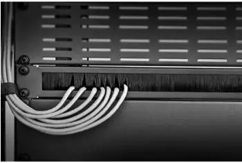Renkforce Netzwerkschrank-Bürstenleiste 19" 1HE schwarz (RF-3429140)