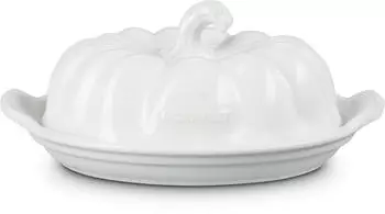 Le Creuset Kürbis-Butterdose in white