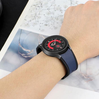 Wigento für Samsung Galaxy Watch 5 40mm5 Pro 45mm / 5 44mm / 4 40mm / 4 44mmenarmband aus Silikon und Kunstleder Blau / Schwarz